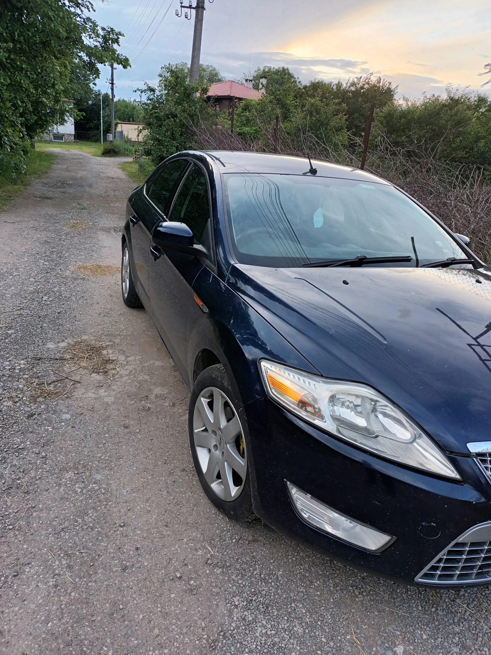 Ford Mondeo СПЕШНО, ПЕРФЕКТЕН, РЕГИСТРИРАН - изображение 4