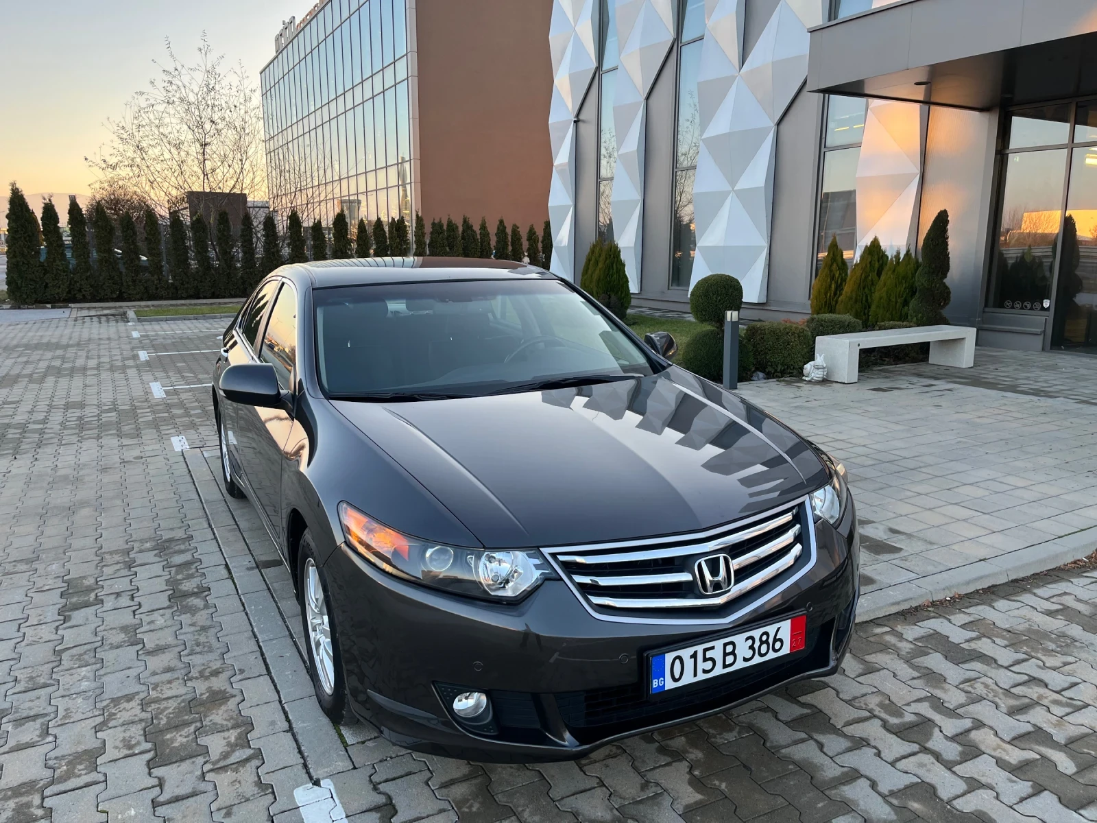 Honda Accord 2.0i-vitec Внос Швейцария Уникат Сервизна книжка - изображение 2