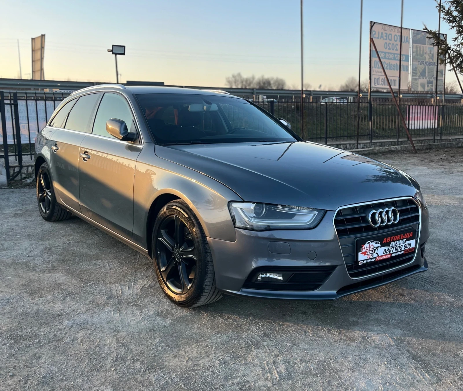 Audi A4 2.0TDI* AUTOMATIC* NAVI* TOP - изображение 2