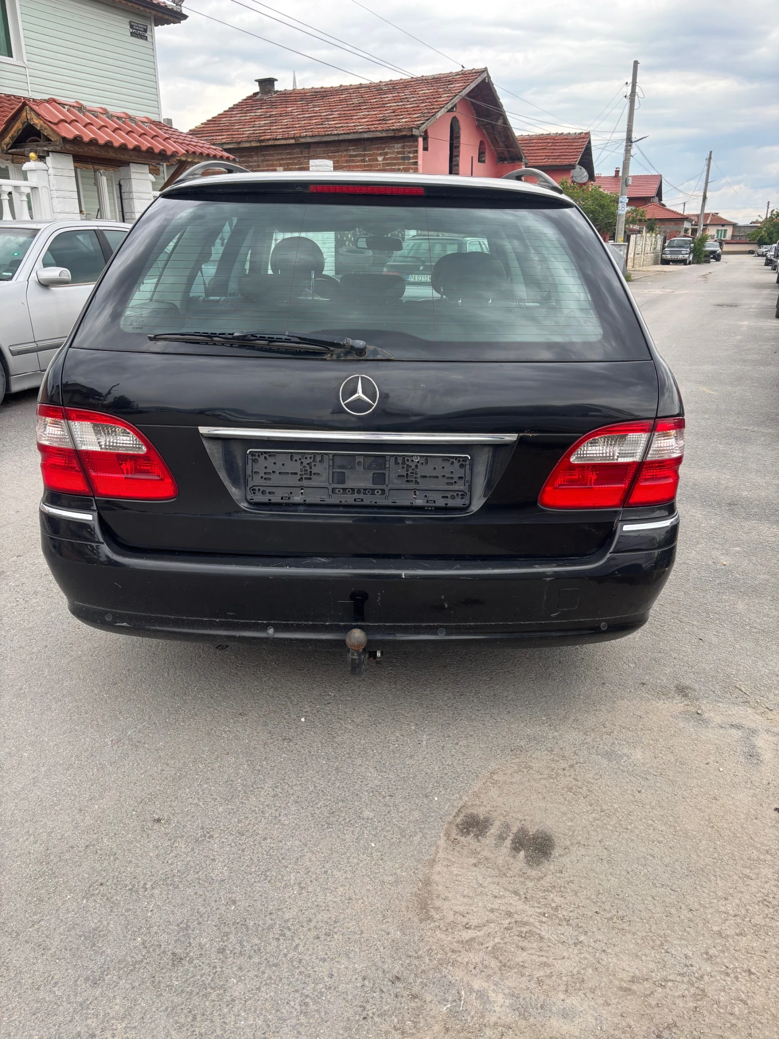 Mercedes-Benz E 320  - изображение 3