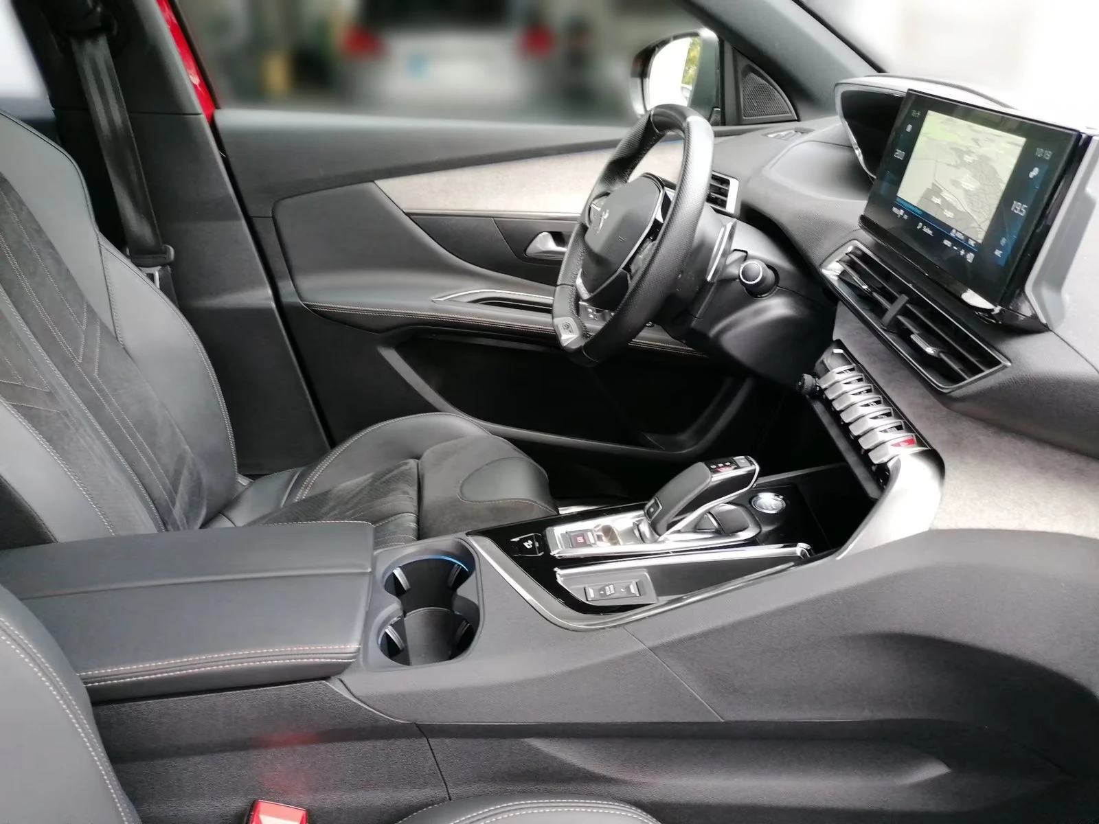 Peugeot 3008 GT/181HP/CAM/MEMO/NAVI/LED/KLESS/CPLAY/335g - изображение 10