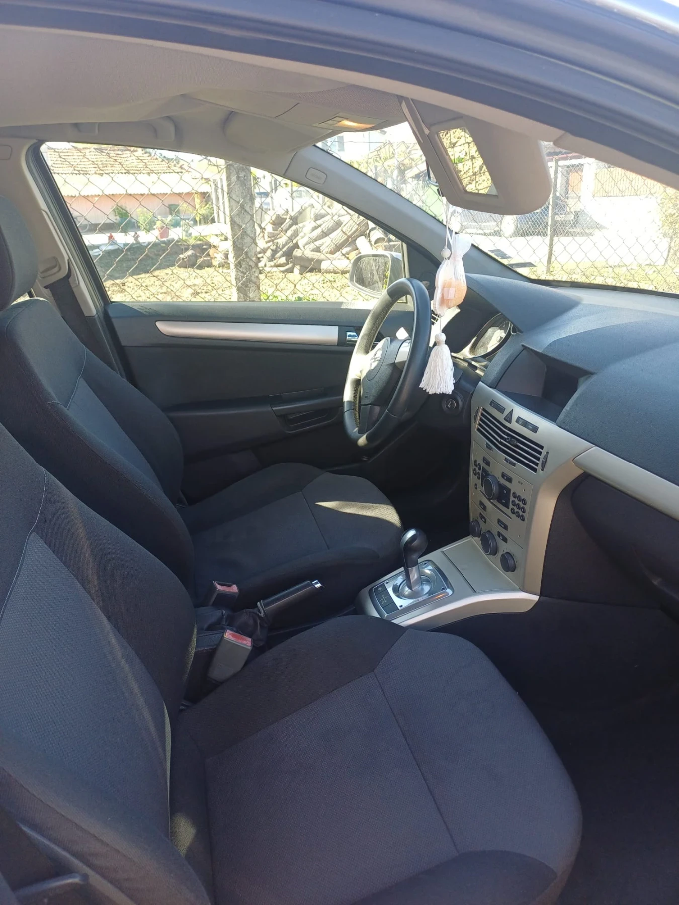 Opel Astra 1.6 - изображение 8