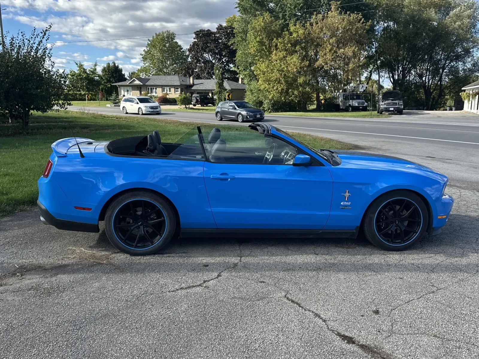 Ford Mustang * v6 3.7* CARFAX * БЕЗ ПЪРВОНАЧАЛНА ВНОСКА - изображение 4