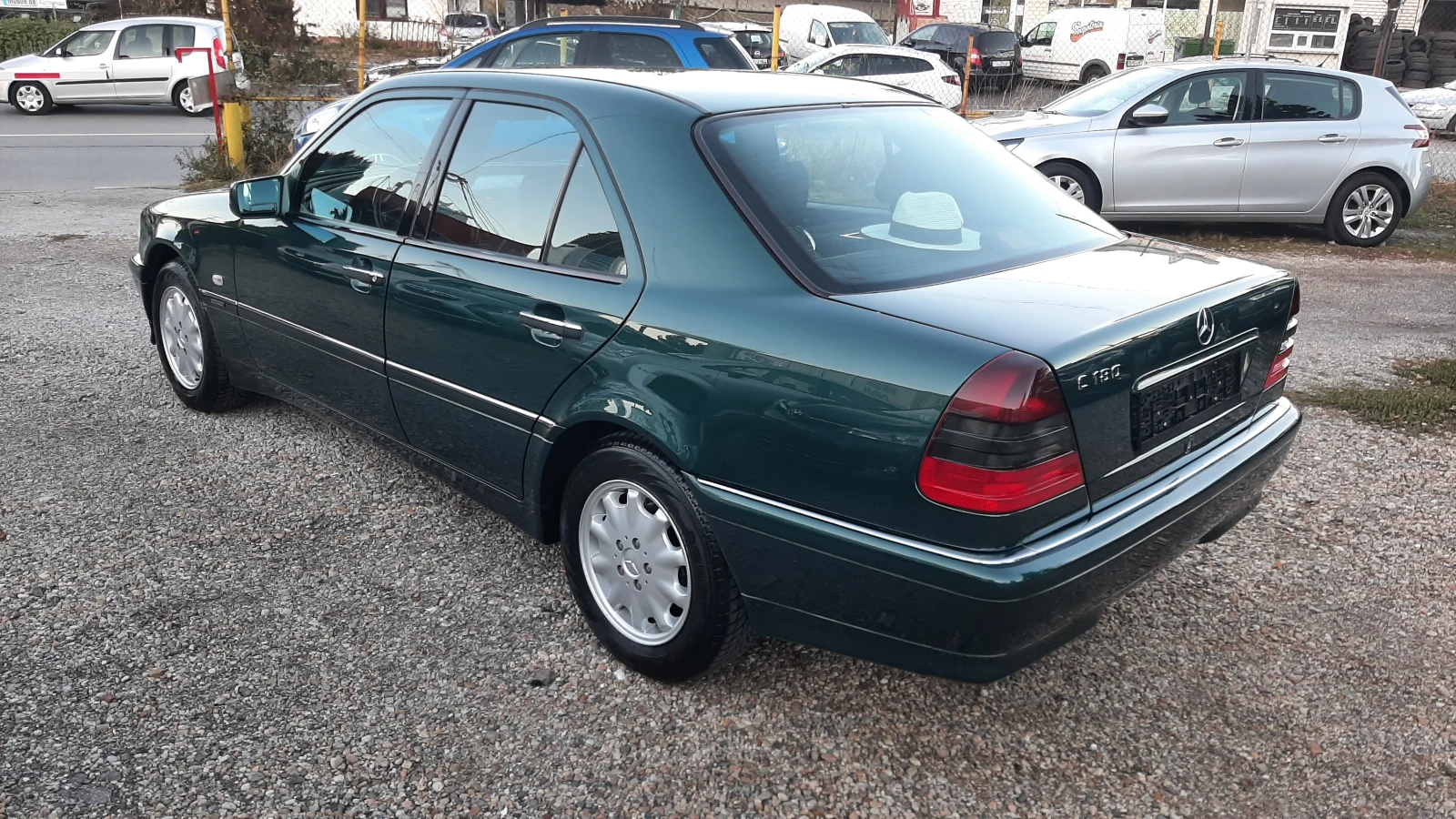 Mercedes-Benz C 180 1.8i  62000км - изображение 6