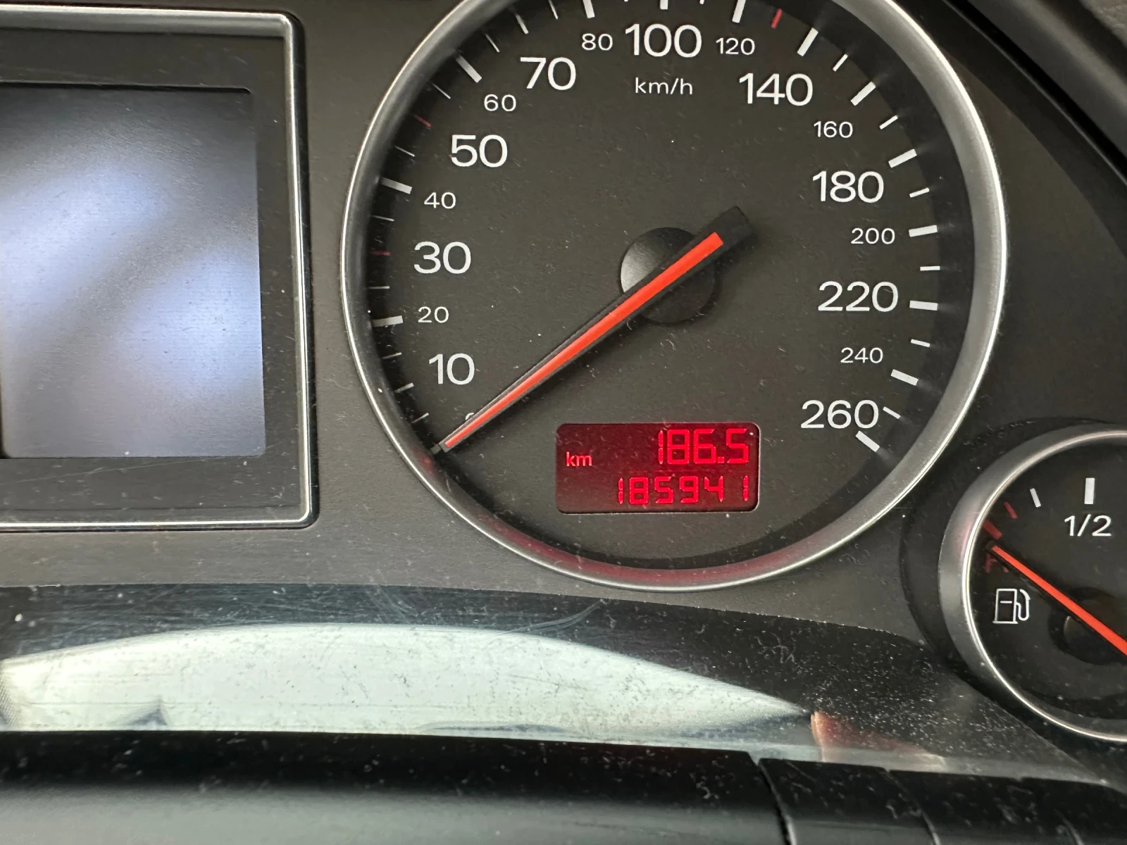 Audi A4 | Mobile.bg � ����������� 14