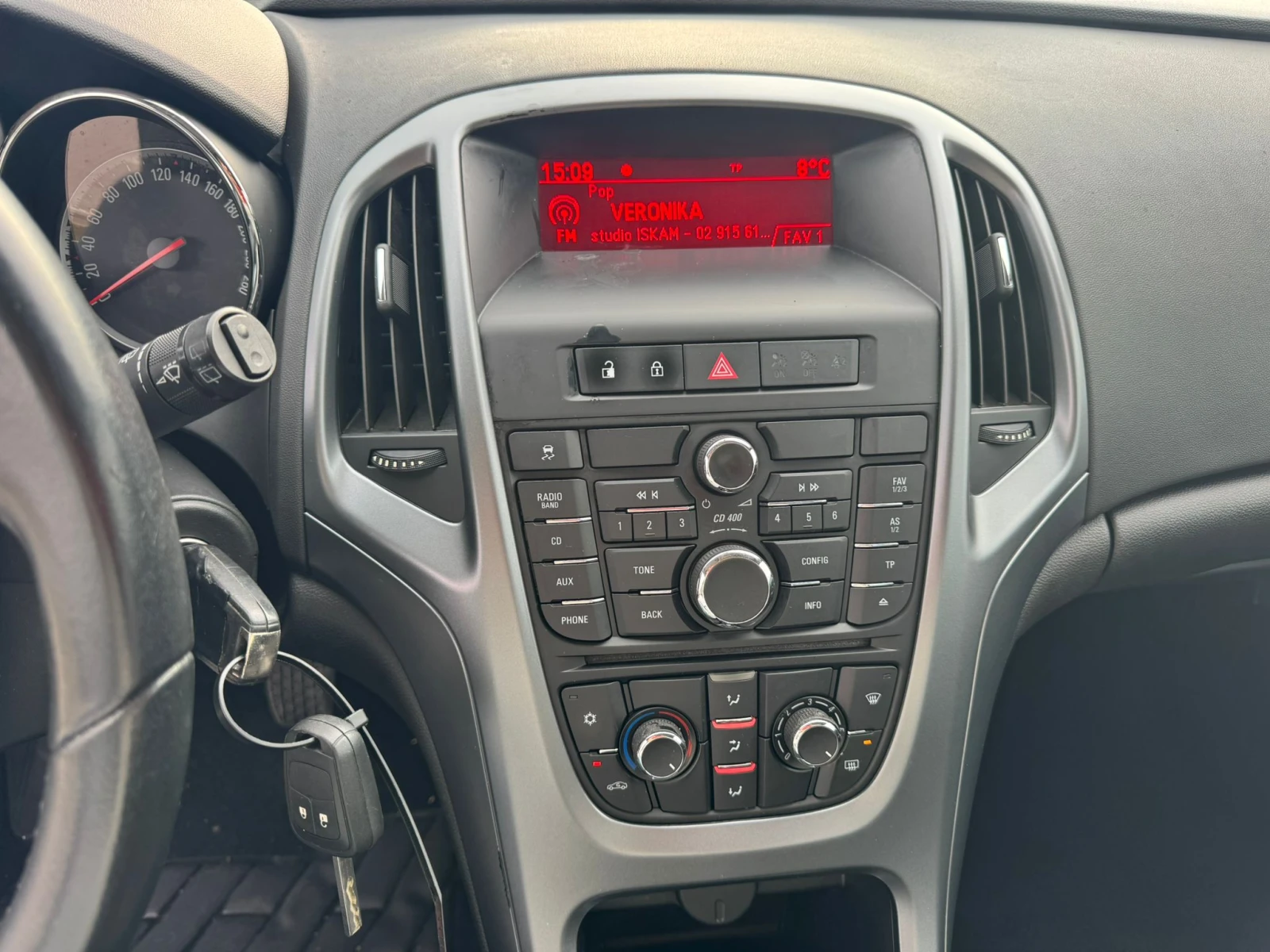 Opel Astra 1.7 Sport Tourer - изображение 10