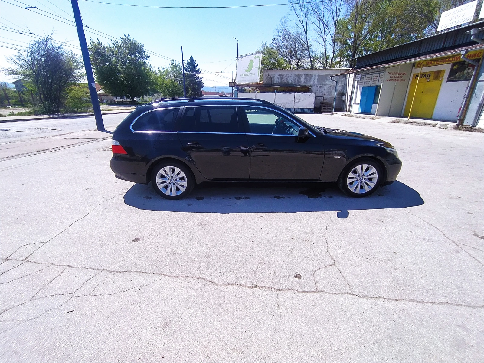 BMW 520 Е61-LCI, снимка 6 - Автомобили и джипове - 53581861