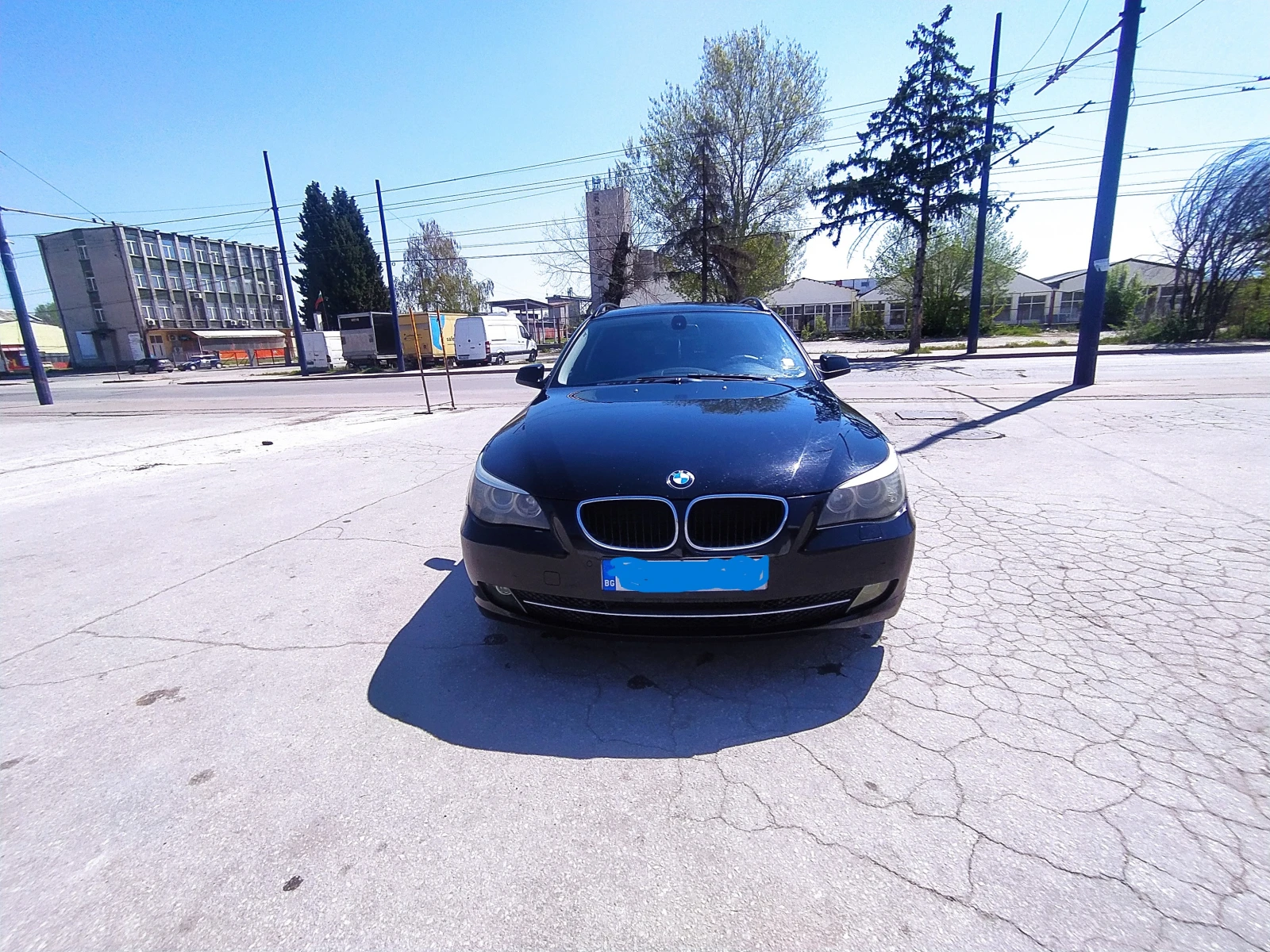 BMW 520 Е61-LCI, снимка 2 - Автомобили и джипове - 53581861
