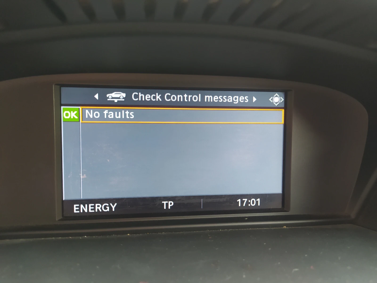 BMW 520 Е61-LCI, снимка 15 - Автомобили и джипове - 53581861