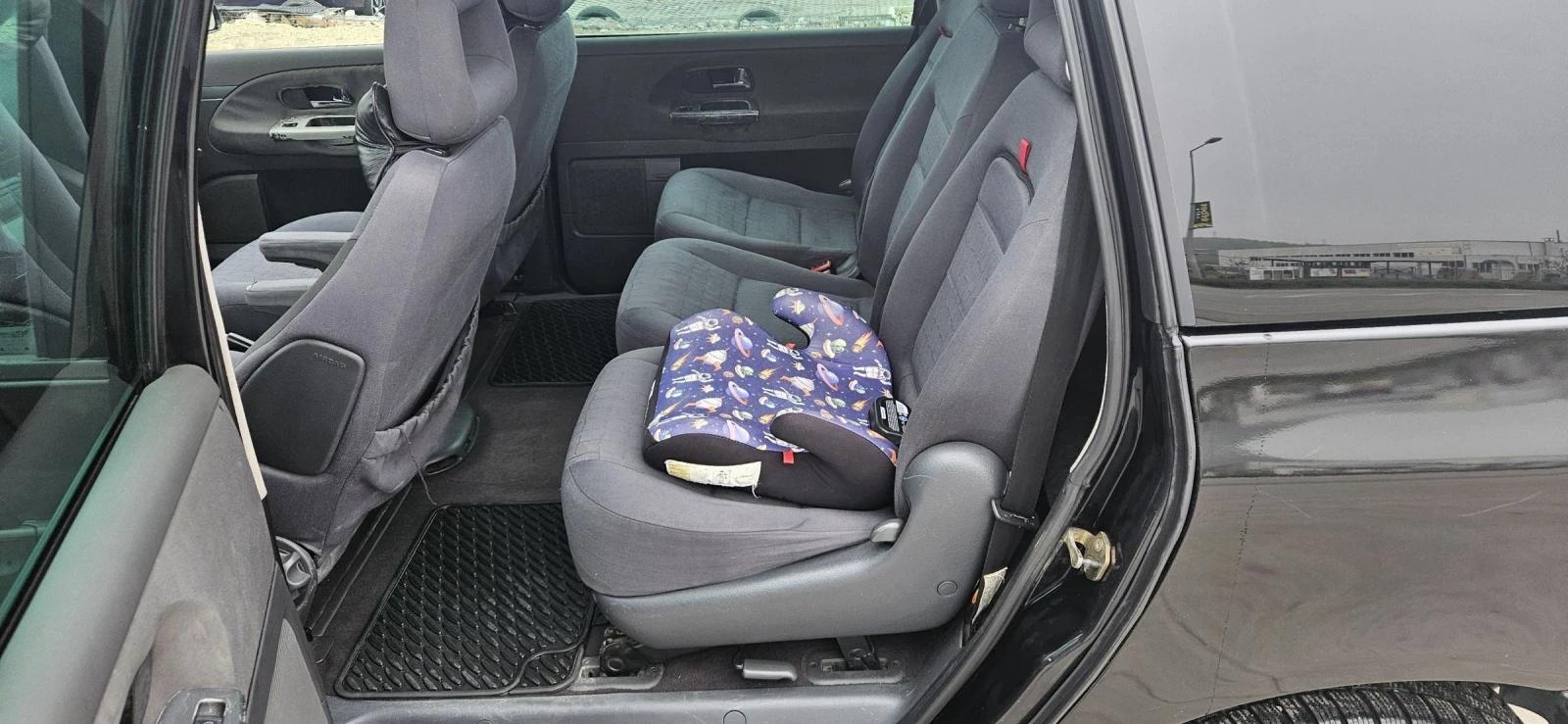 Seat Alhambra, снимка 5 - Автомобили и джипове - 53740462