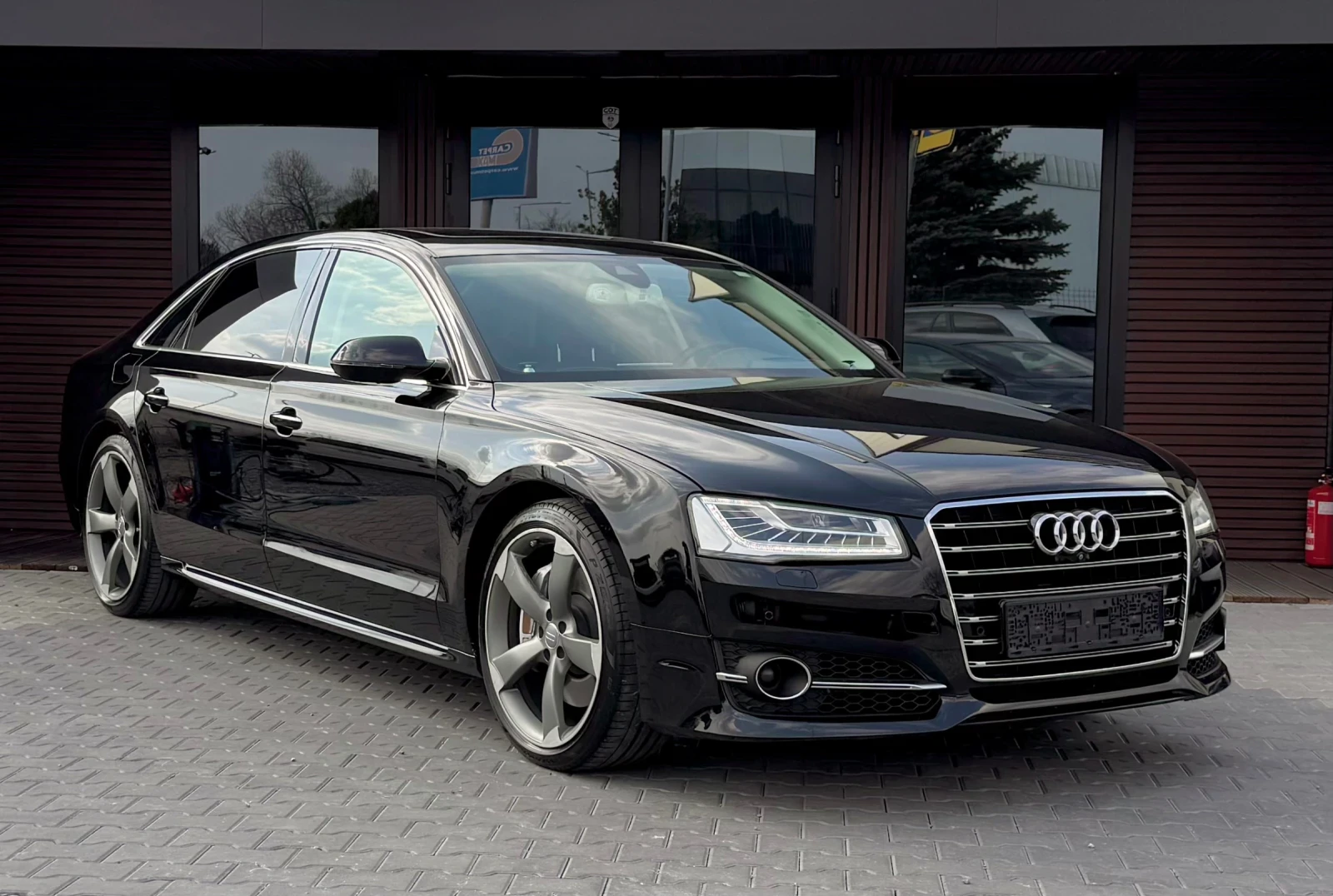 Audi A8 S8 Пакет* Matrix* BANG&OLUFSEN* Head Up* Design Se | Auto.bg — изображение 1