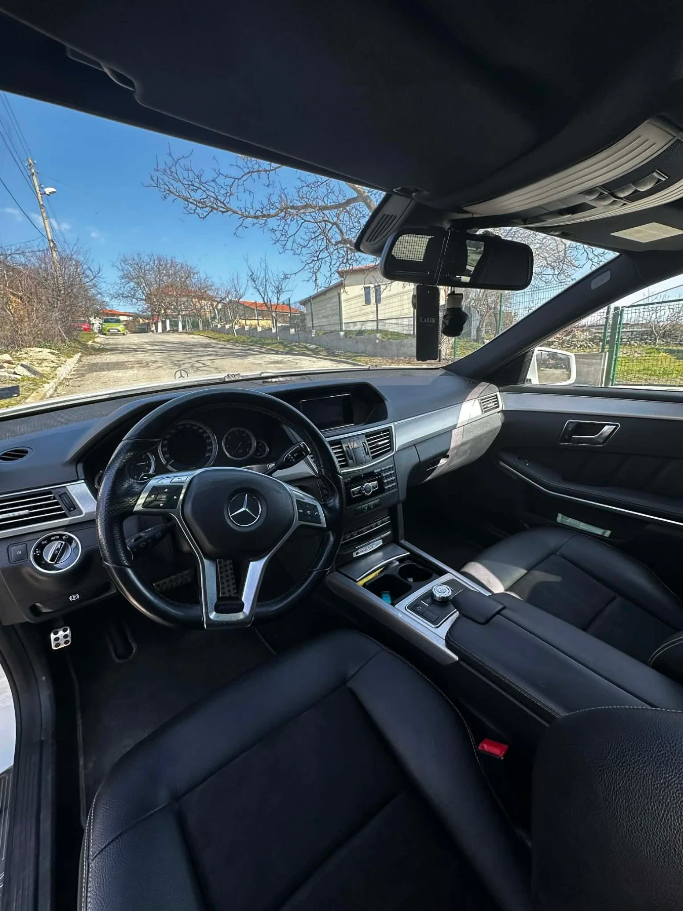 Mercedes-Benz E 350 4matik, снимка 9 - Автомобили и джипове - 53905618