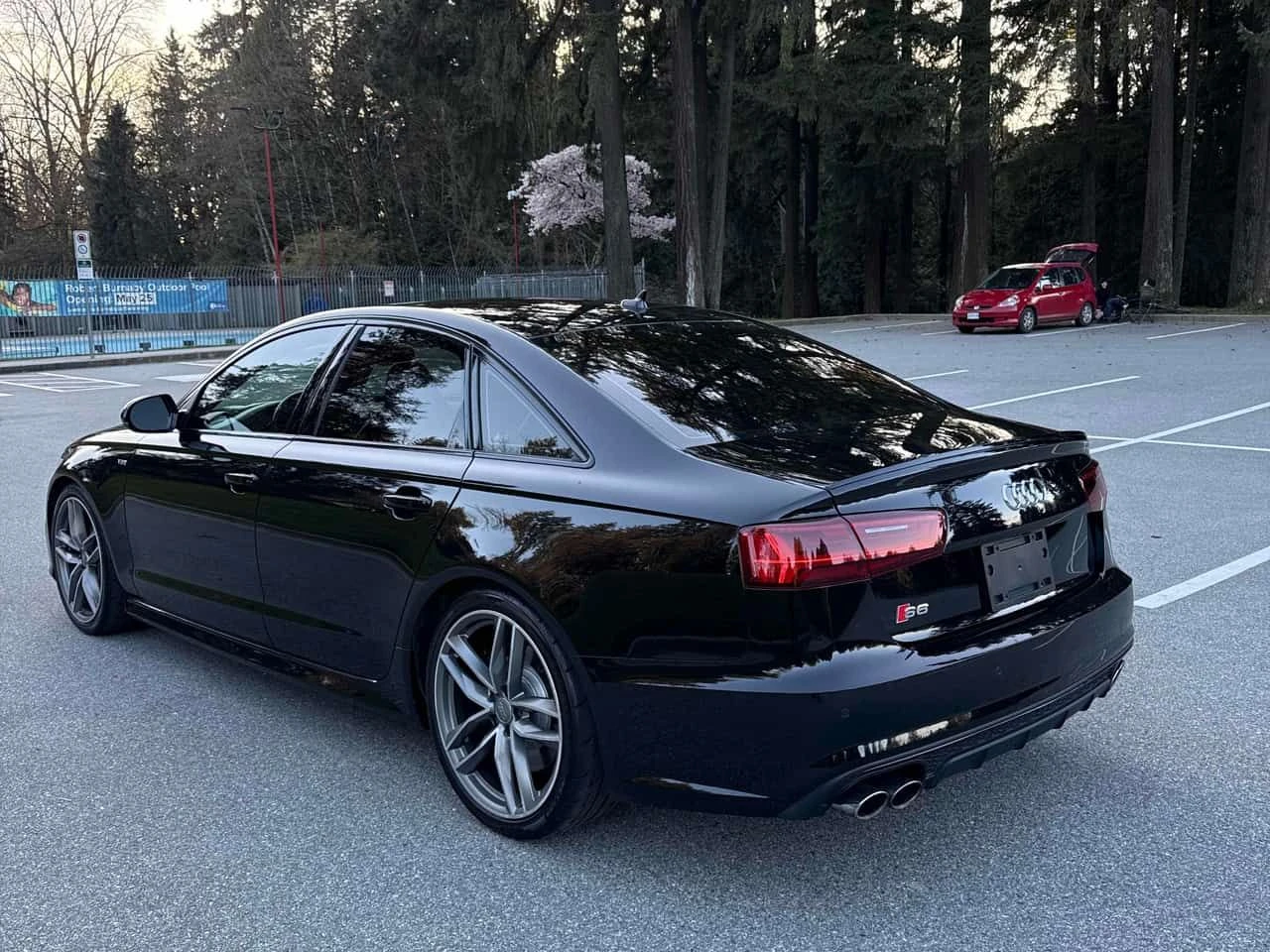 Audi S6 * 4dr Sdn * 2 КЛЮЧА* ПОДГРЕВ* KEYLESS* , снимка 3 - Автомобили и джипове - 54034972