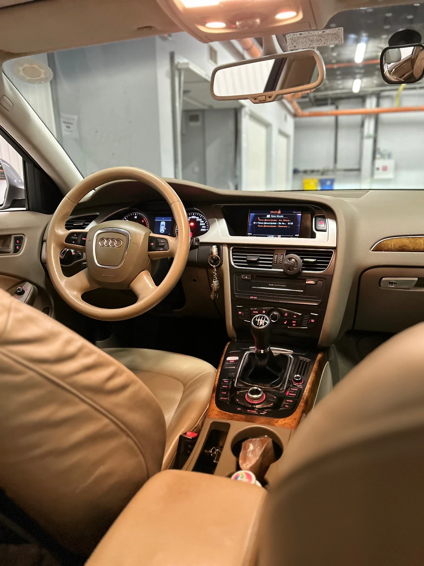Audi A4, снимка 7 - Автомобили и джипове - 54608431