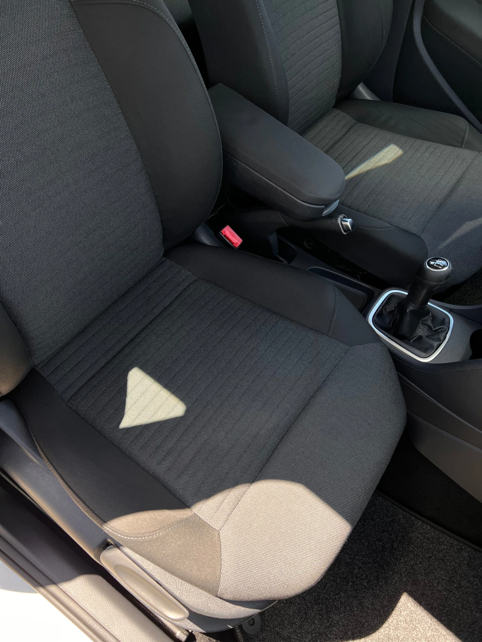 VW Polo 1.2 TDI 75Hp, снимка 10 - Автомобили и джипове - 55288500