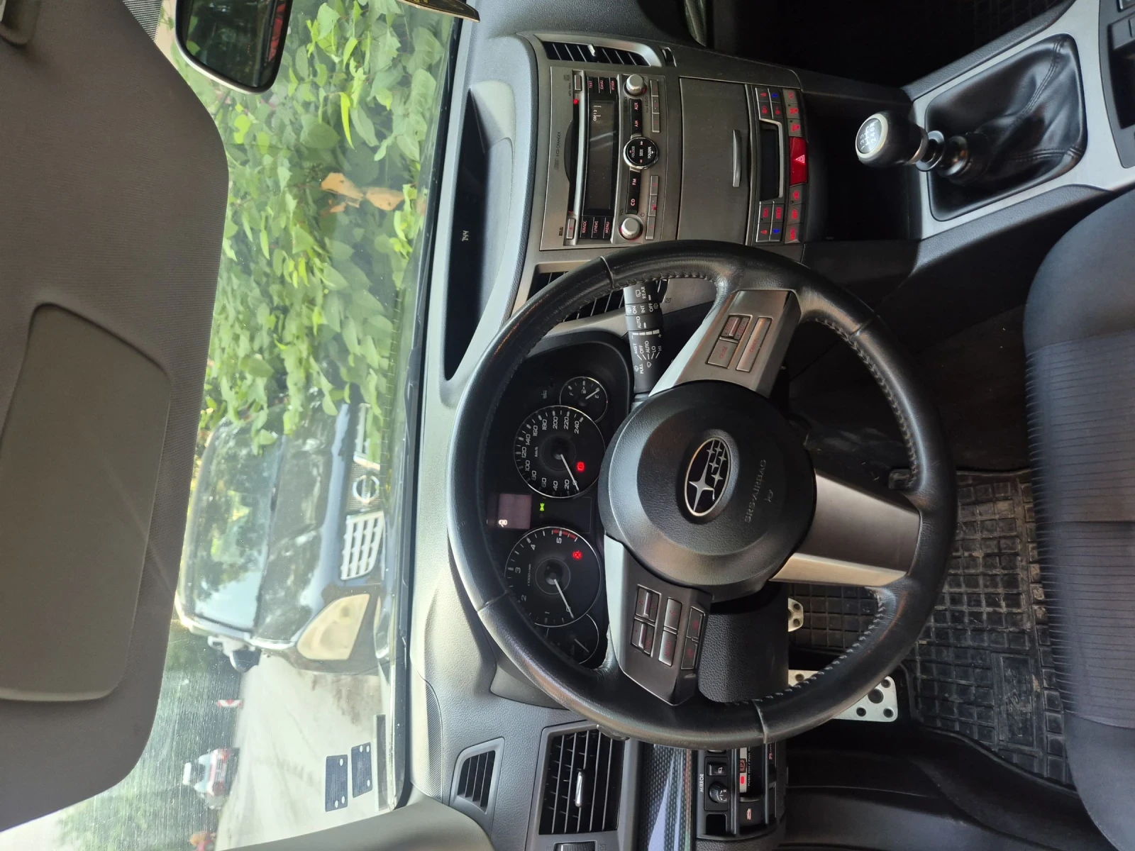 Subaru Legacy 2.0D, снимка 11 - Автомобили и джипове - 55169053
