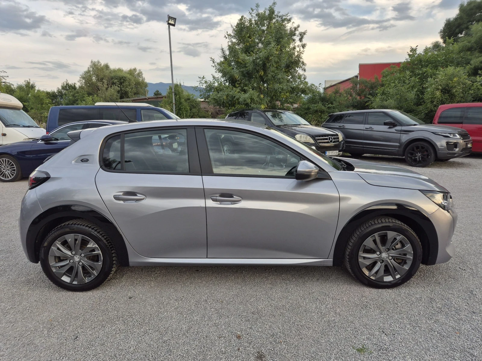 Peugeot 208 � | Mobile.bg � ����������� 5