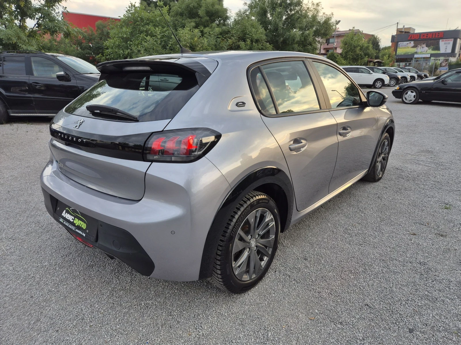 Peugeot 208 � | Mobile.bg � ����������� 4