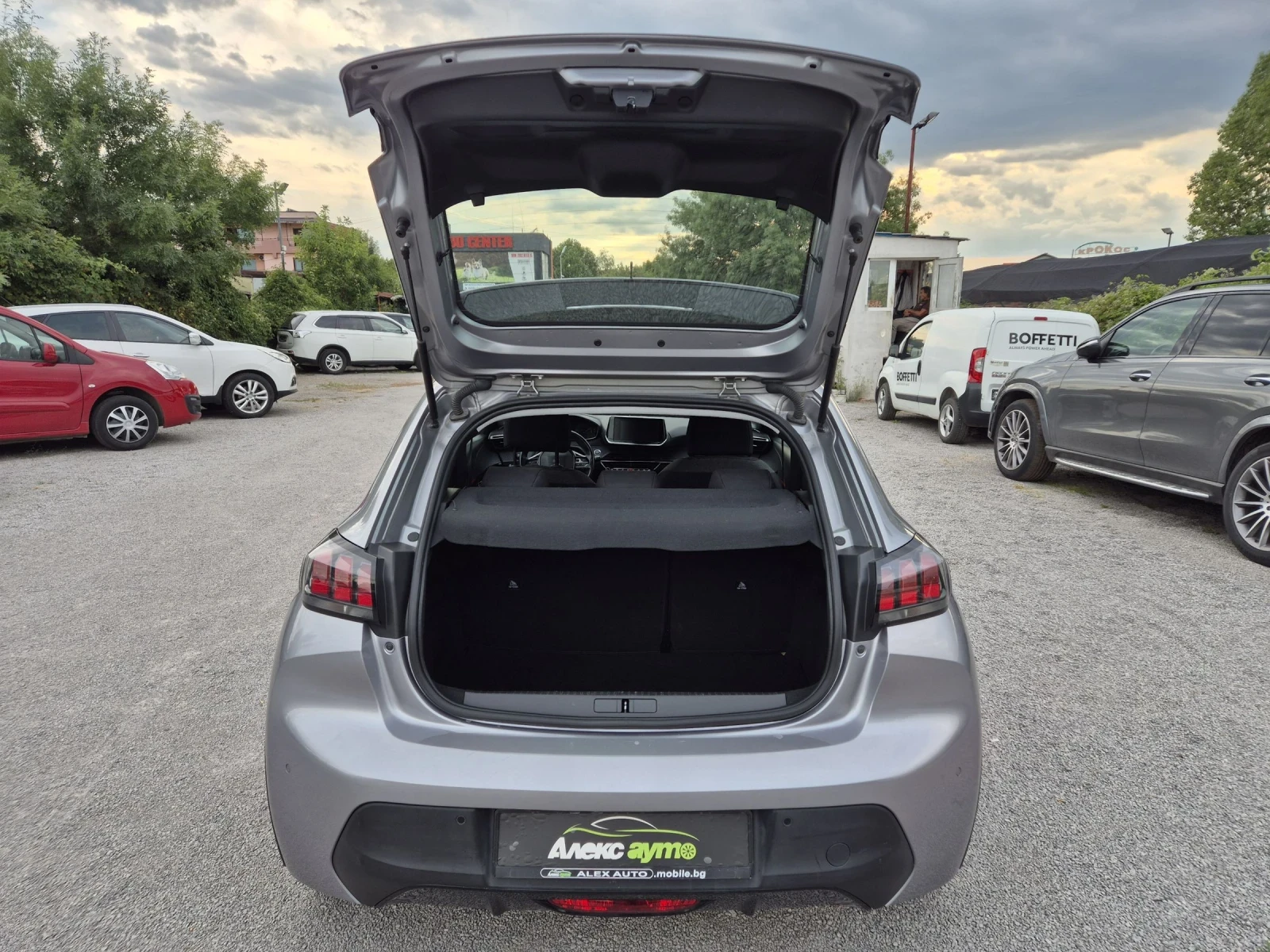 Peugeot 208 � | Mobile.bg � ����������� 14