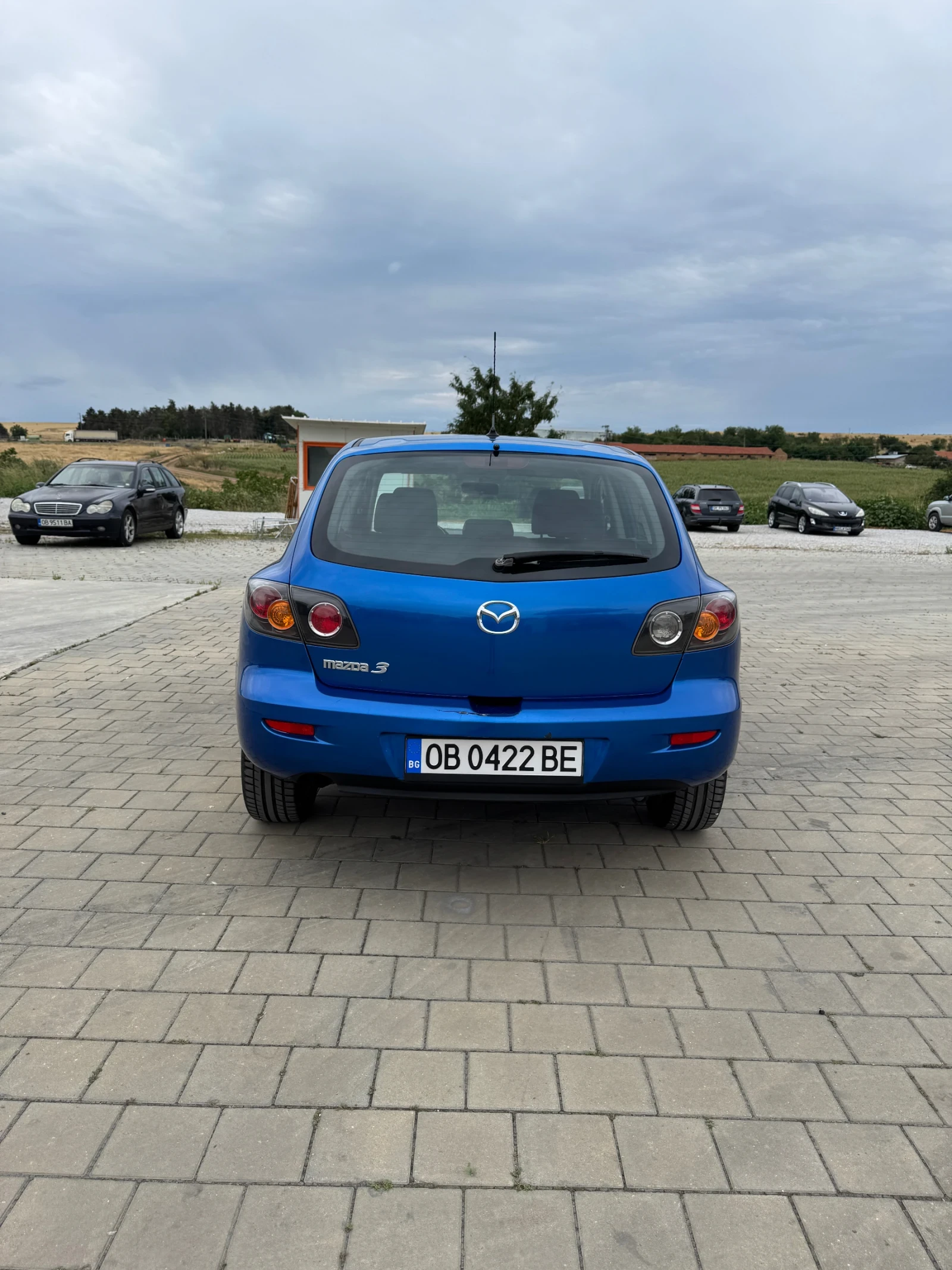 Mazda 3 1.4i, снимка 6 - Автомобили и джипове - 55407864