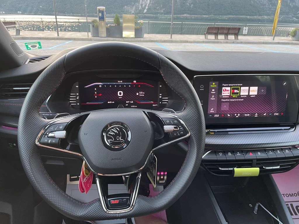 Skoda Octavia 2.0i VRS, снимка 11 - Автомобили и джипове - 55458601