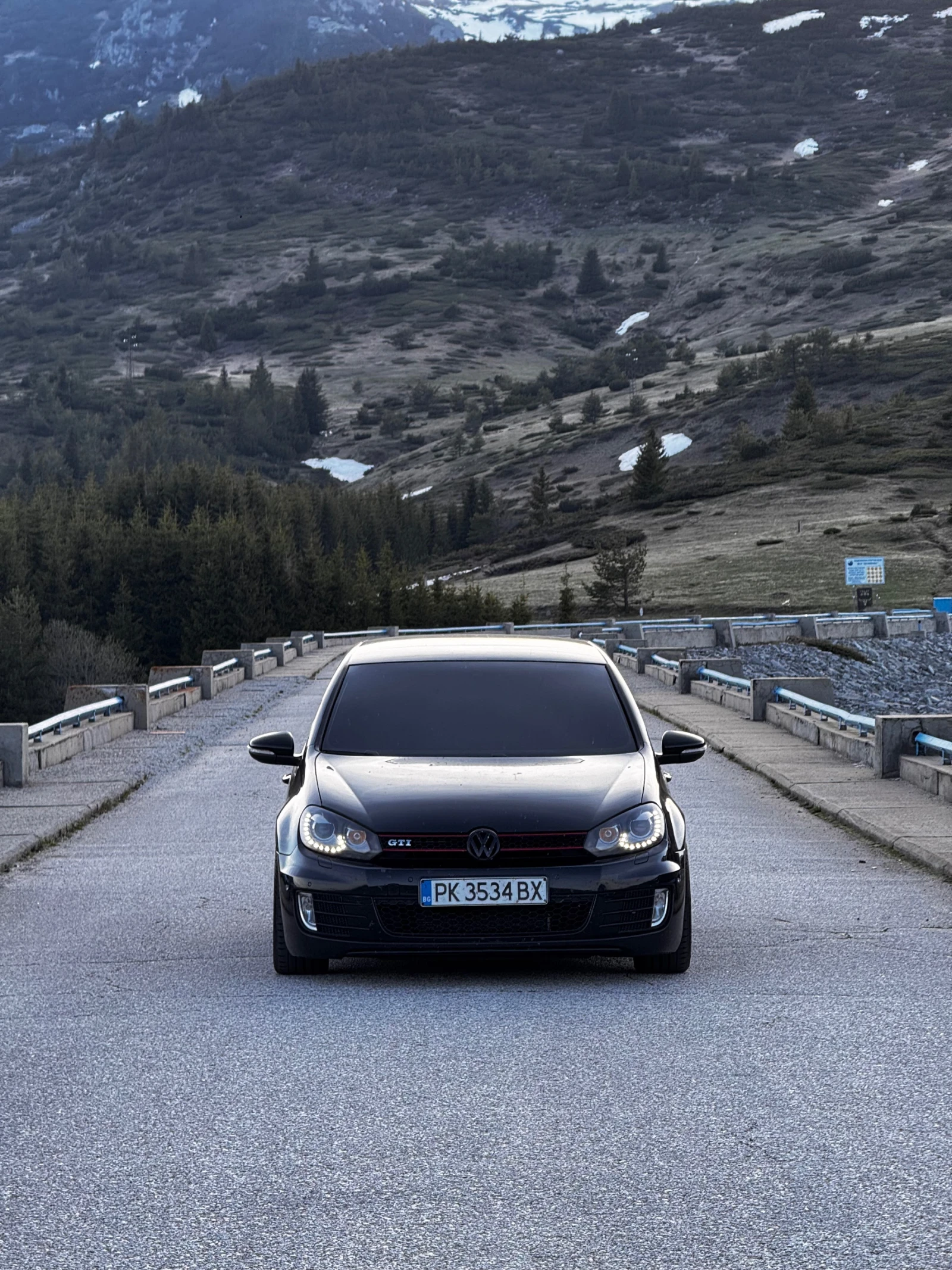 VW Golf 6 2.0 GTI, снимка 2 - Автомобили и джипове - 55436489