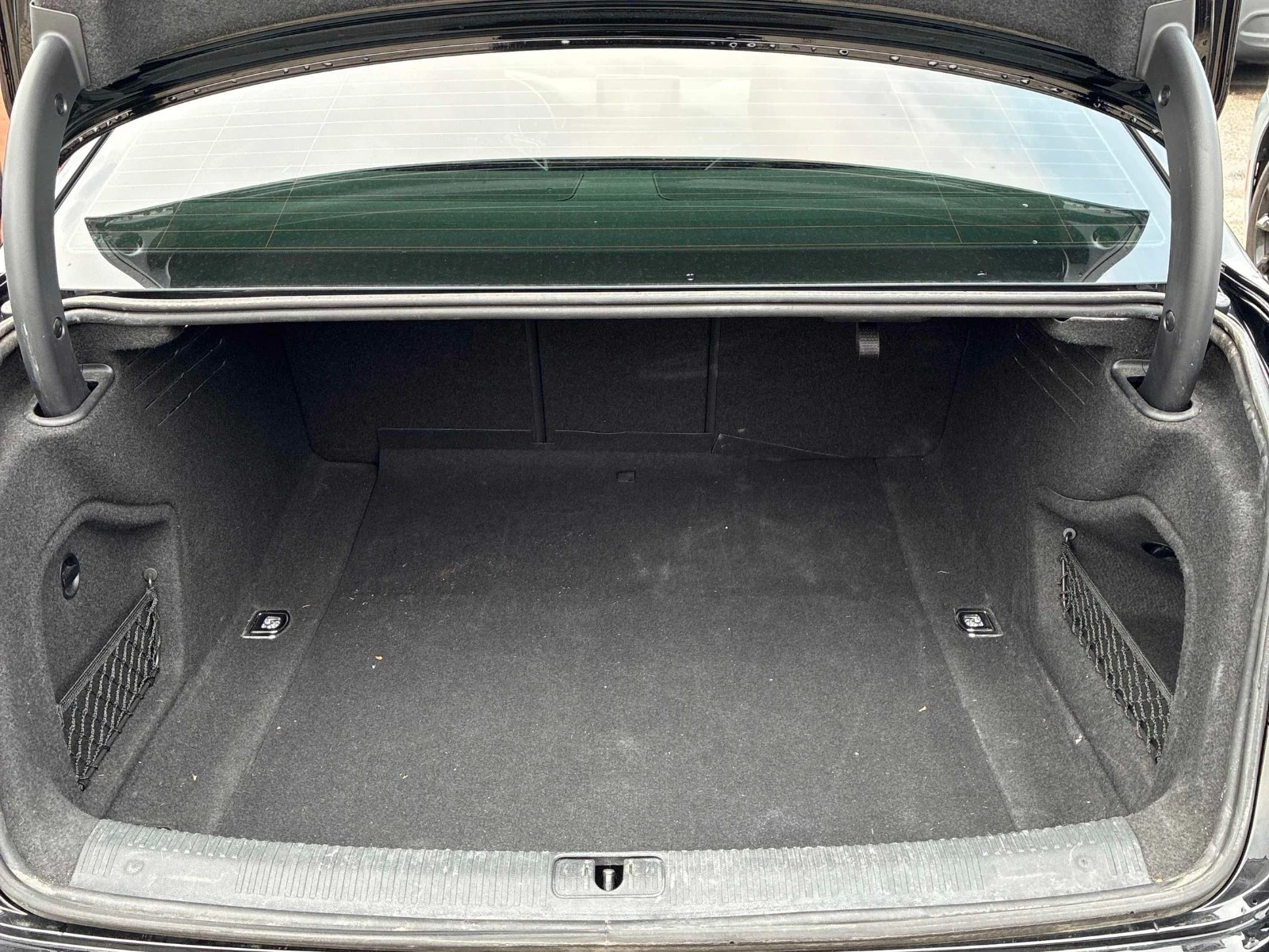 Audi A4 S-LINE* ПОДГРЕВ* KEYLESS* КАМЕРА, снимка 14 - Автомобили и джипове - 55441352