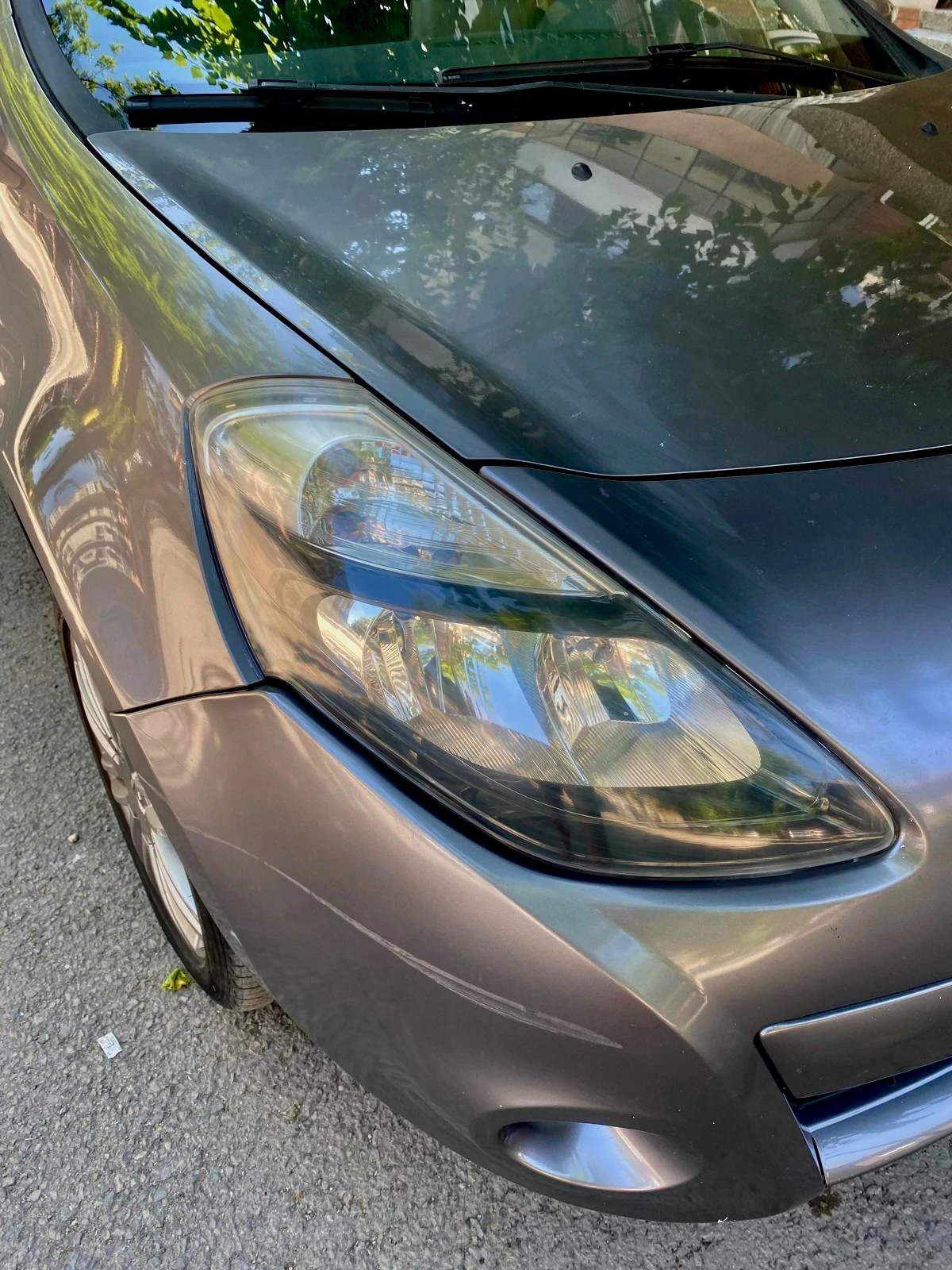 Renault Clio III, снимка 14 - Автомобили и джипове - 55509664