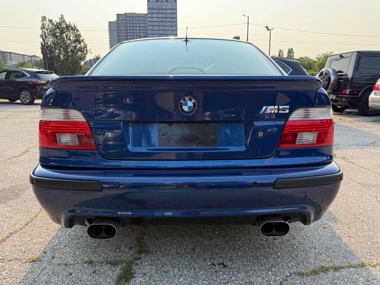 BMW M5  CARFAX / АВТОКРЕДИТ / , снимка 4 - Автомобили и джипове - 55636931