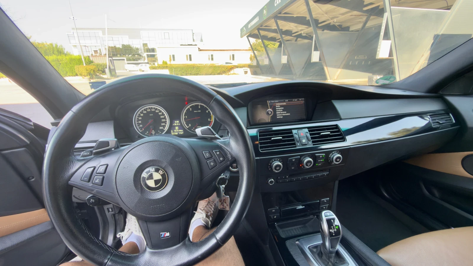 BMW 535 E60, снимка 11 - Автомобили и джипове - 55776235