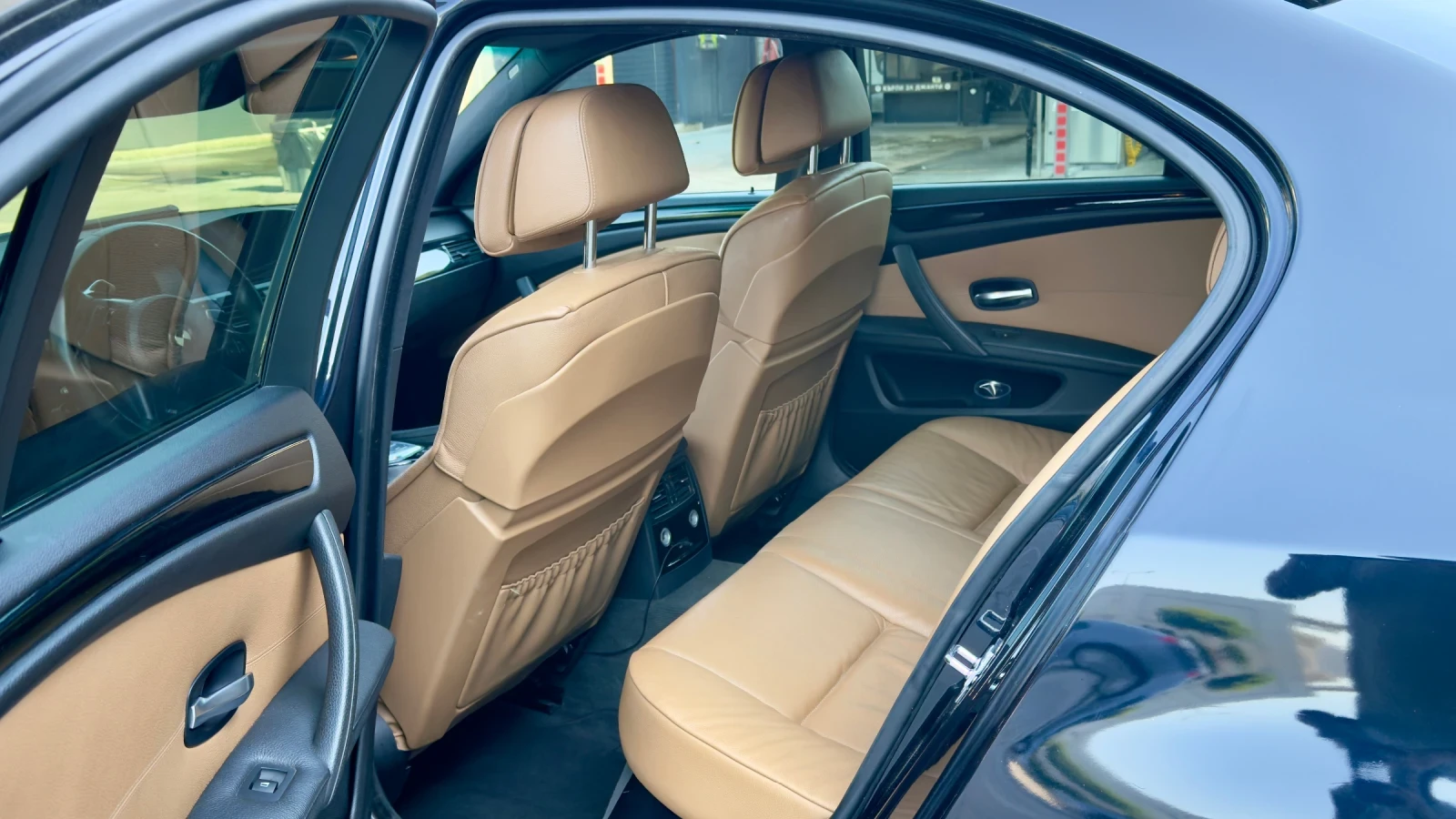 BMW 535 E60, снимка 16 - Автомобили и джипове - 55776235