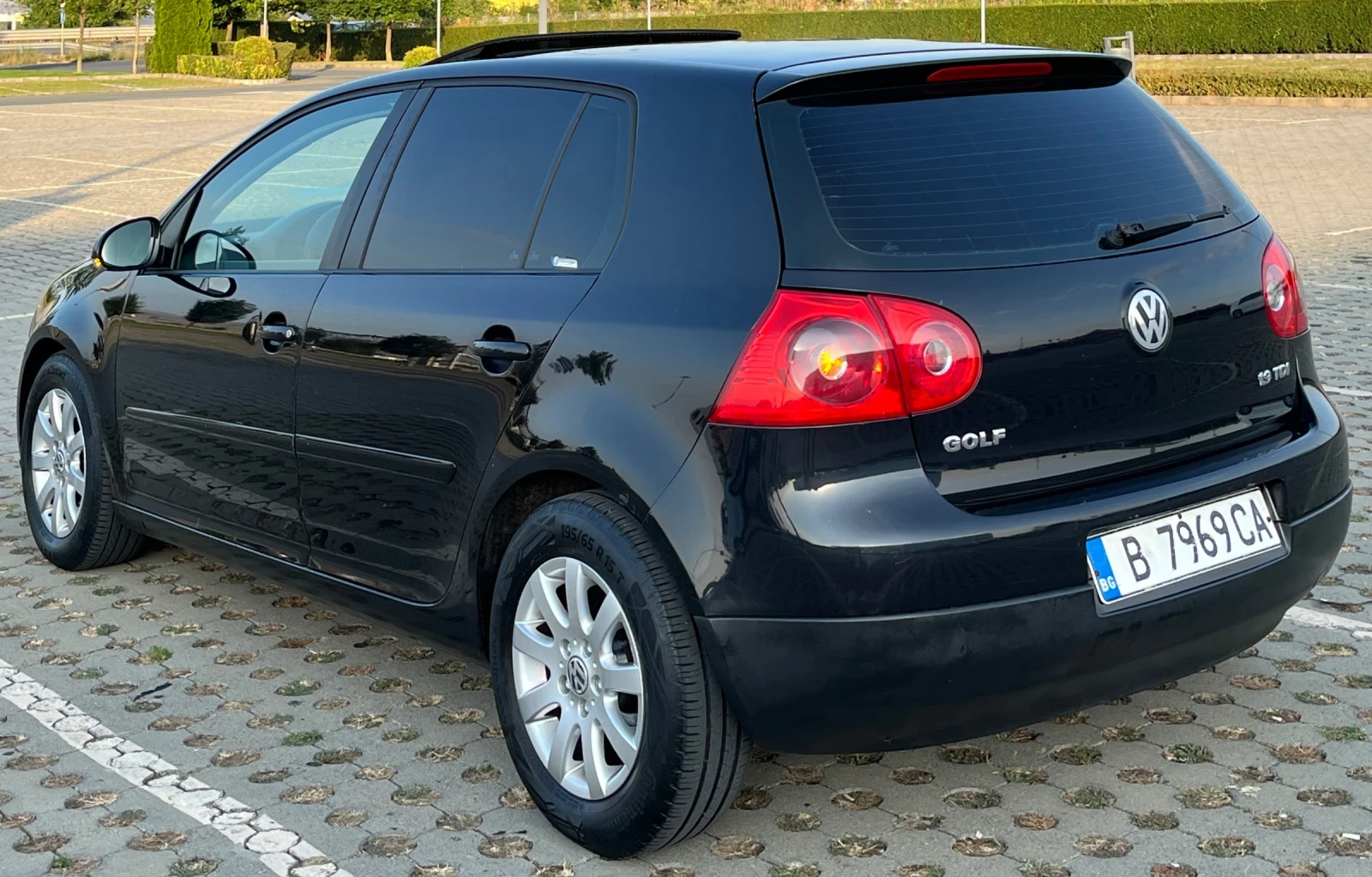 VW Golf 1.9TDI/105/2006Г, снимка 10 - Автомобили и джипове - 55874222