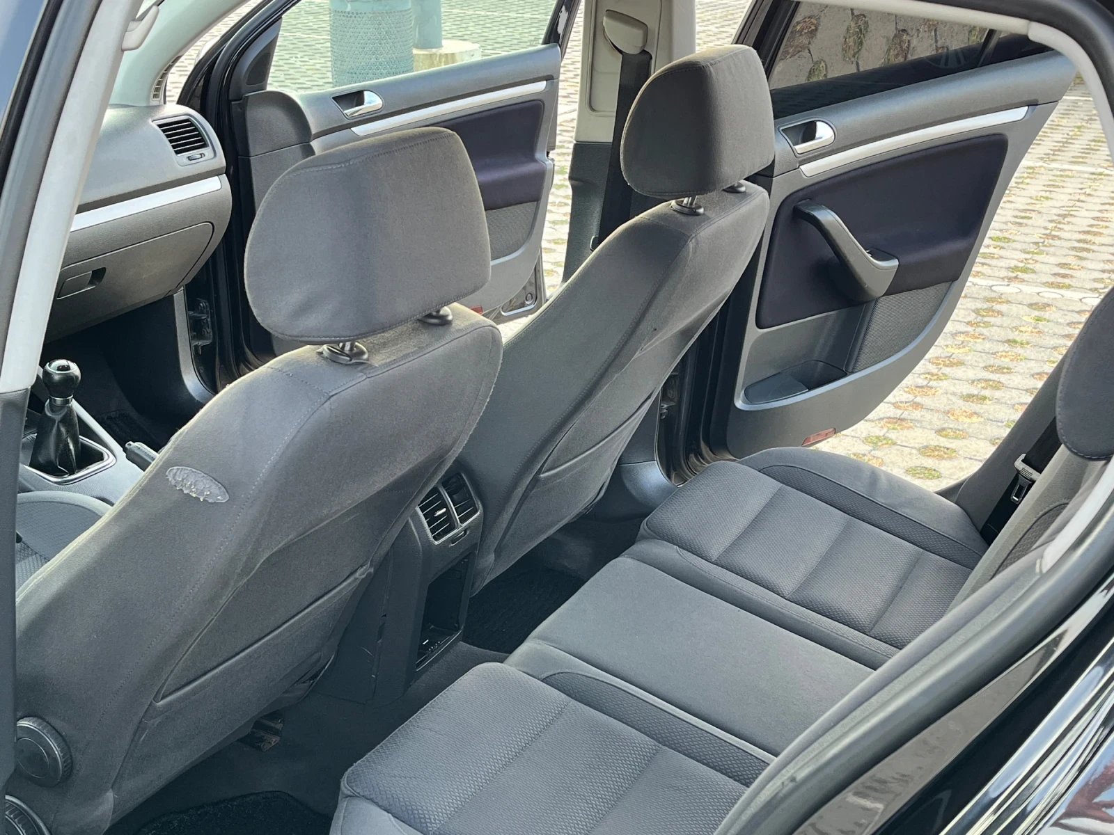 VW Golf 1.9TDI/105/2006Г, снимка 14 - Автомобили и джипове - 55874222