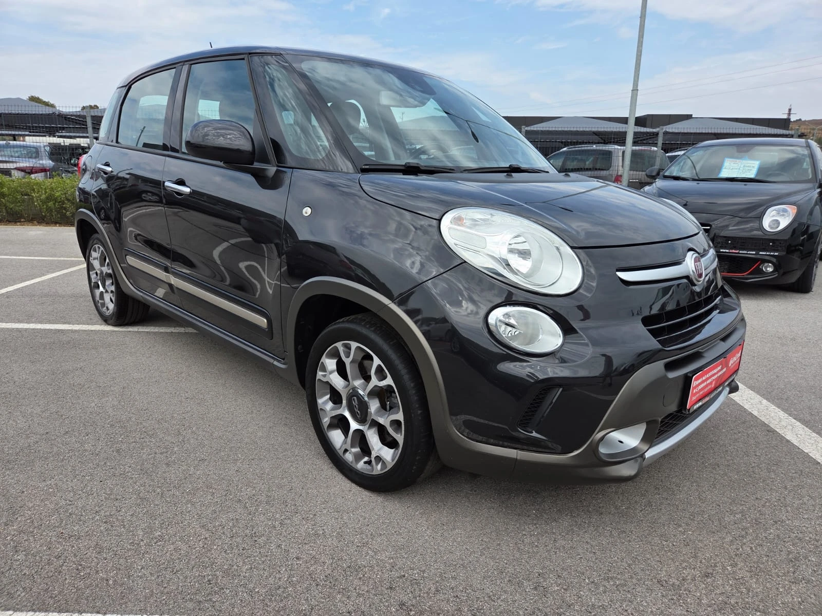 Fiat 500L 1.6 MultiJet, снимка 3 - Автомобили и джипове - 56047365