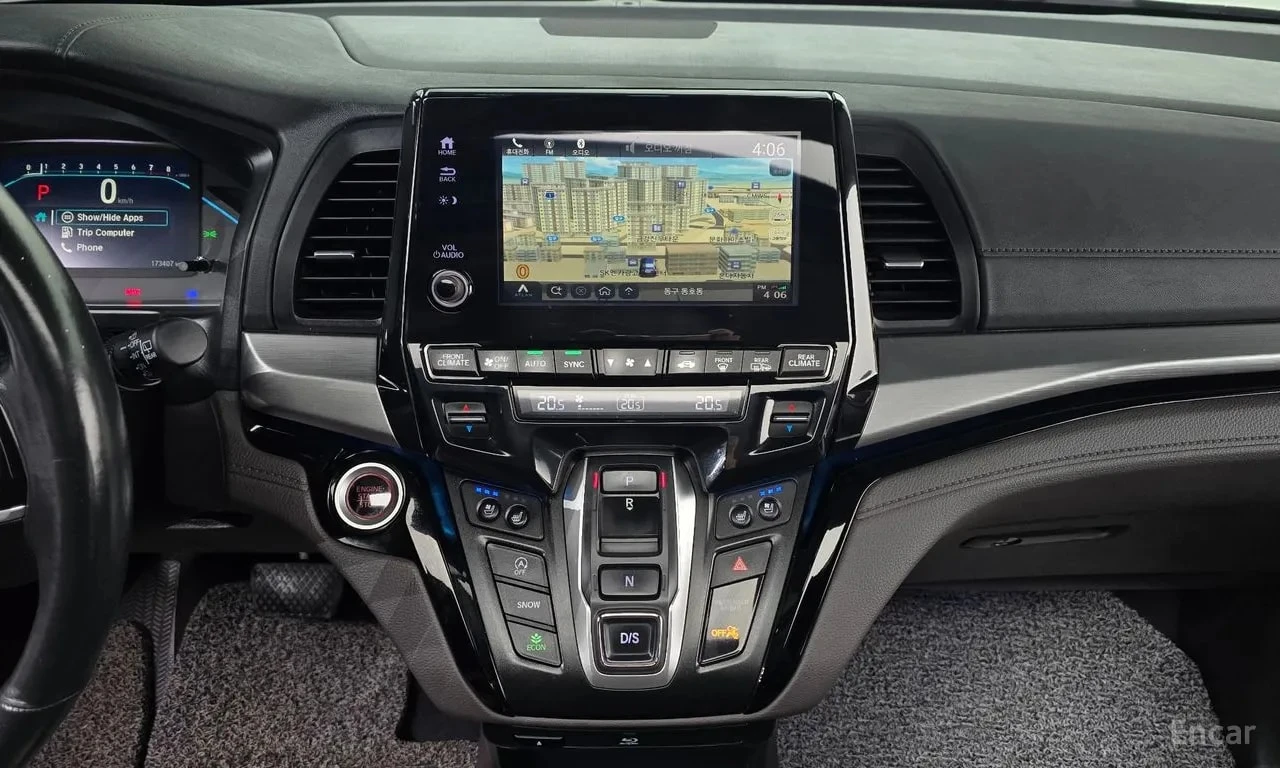 Honda Odyssey * 3.5 * КОЖА* ФИНАНСИРАНЕ* , снимка 15 - Автомобили и джипове - 56130787