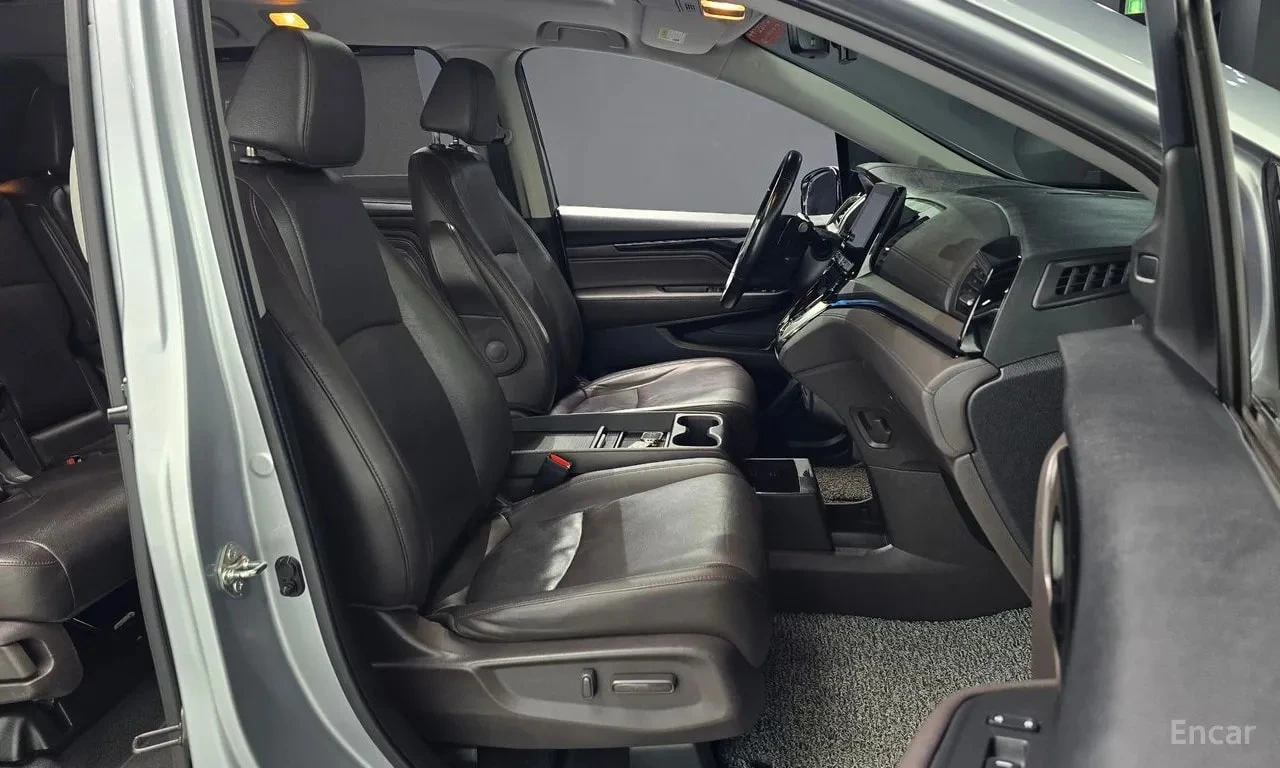 Honda Odyssey * 3.5 * КОЖА* ФИНАНСИРАНЕ* , снимка 10 - Автомобили и джипове - 56130787