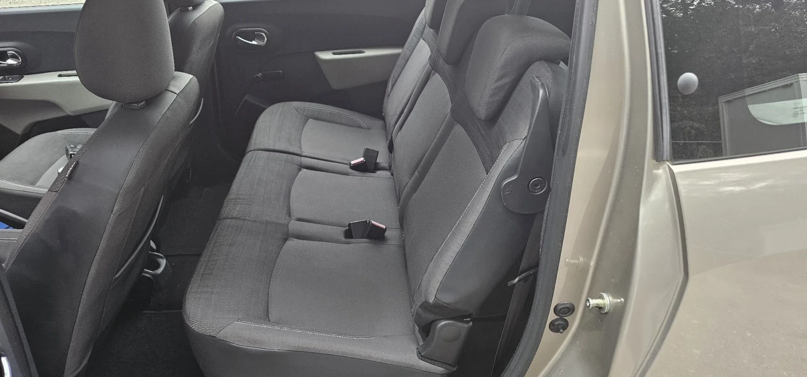Dacia Lodgy 1.5 DCI 7 МЕСТЕН, снимка 12 - Автомобили и джипове - 56232480