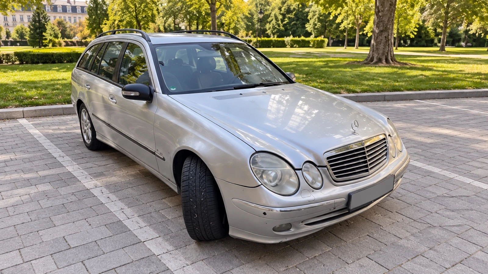 Mercedes-Benz E 320, снимка 2 - Автомобили и джипове - 56653016