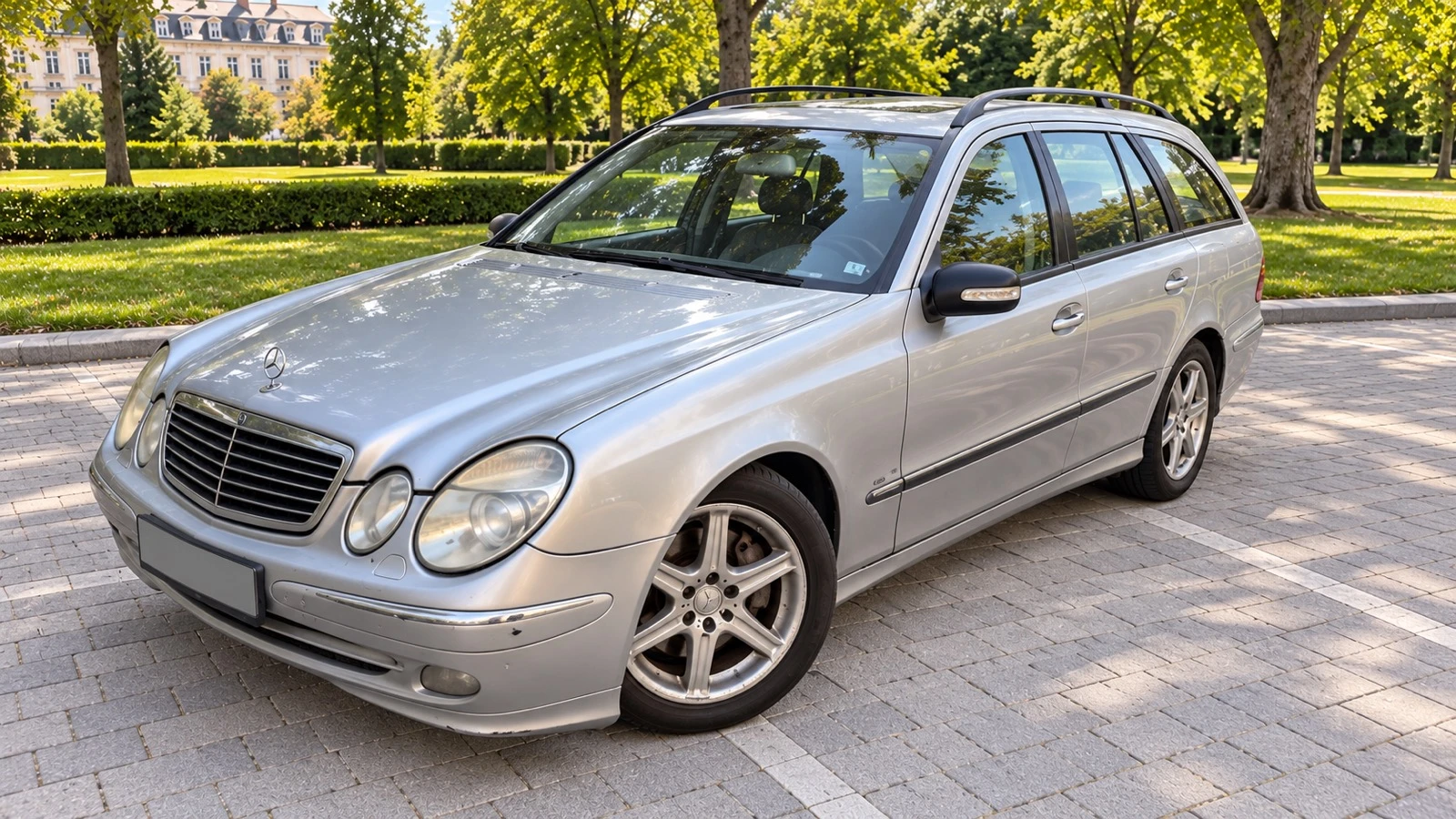 Mercedes-Benz E 320