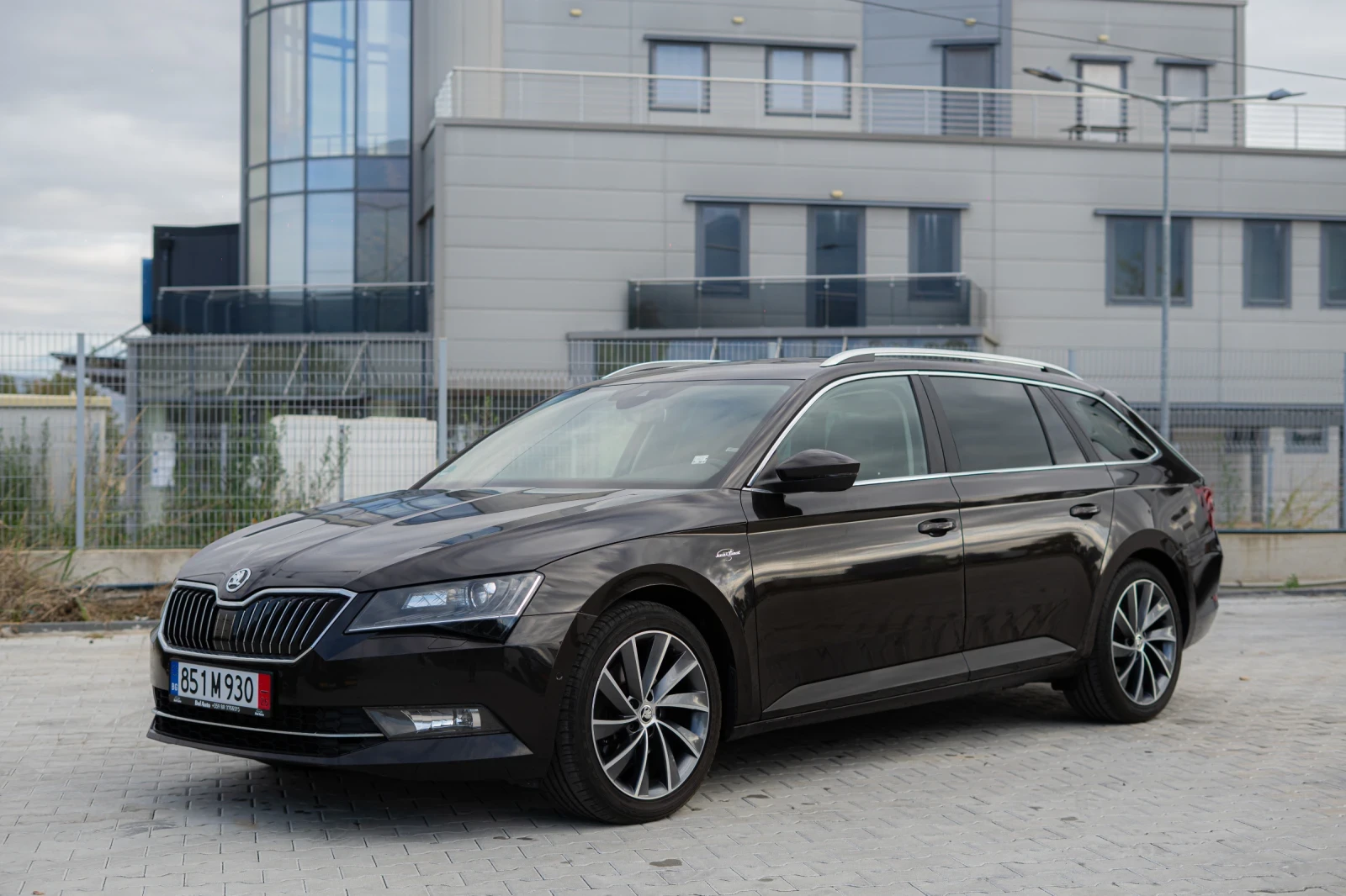 Skoda Superb 2.0TDI 190кс Laurent&Klement/DSG/Панорама