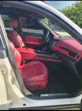 Maserati Levante Grant Sport, снимка 2