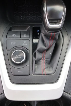 Toyota Rav4 SE* PLUG-IN* DISTRONIC* КАМЕРА* ПОДГРЕВ* КРАЙНА ЦЕ - 36600 € - 47349161 15
