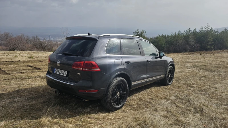 VW Touareg, снимка 6 - Автомобили и джипове - 49529062