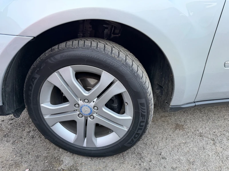 Mercedes-Benz ML 320, снимка 3 - Автомобили и джипове - 52908529