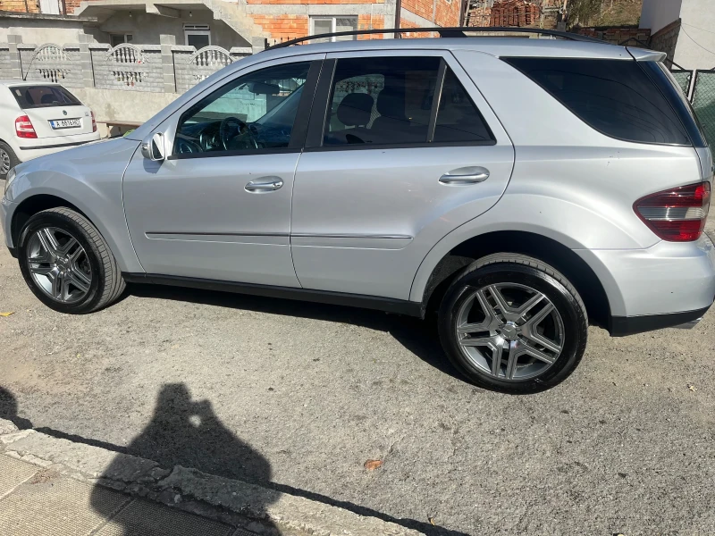 Mercedes-Benz ML 320, снимка 10 - Автомобили и джипове - 52908529