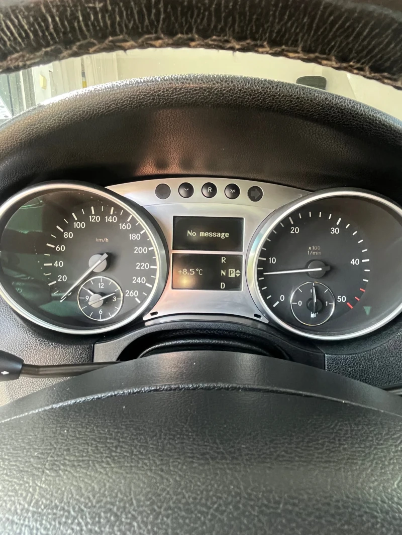 Mercedes-Benz ML 320, снимка 7 - Автомобили и джипове - 52908529