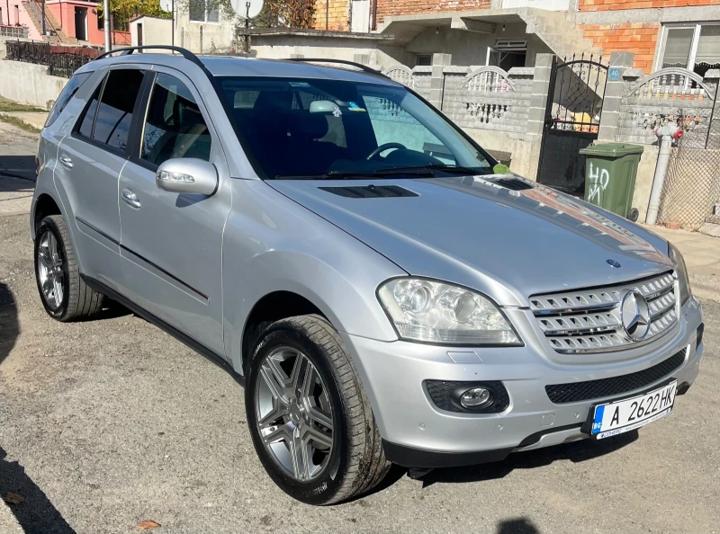 Mercedes-Benz ML 320, снимка 2 - Автомобили и джипове - 52908529