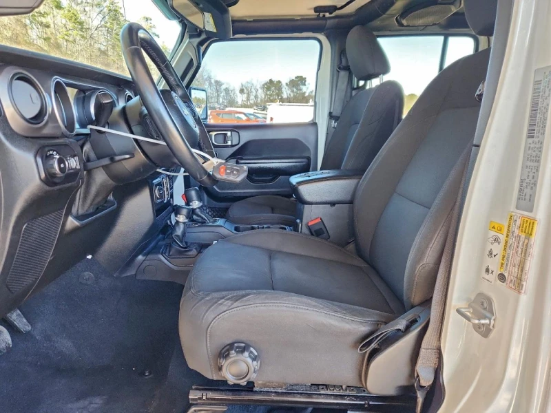 Jeep Wrangler UNLIMITED SPORT 3.6L КРАЙНА ЦЕНА!, снимка 8 - Автомобили и джипове - 53161916