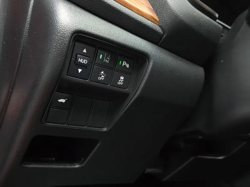 Honda Cr-v 1.5 Touring 4Wd, снимка 13 - Автомобили и джипове - 56211276