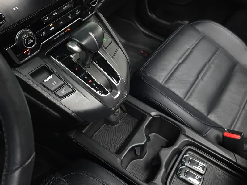 Honda Cr-v 1.5 Touring 4Wd, снимка 8 - Автомобили и джипове - 56211276